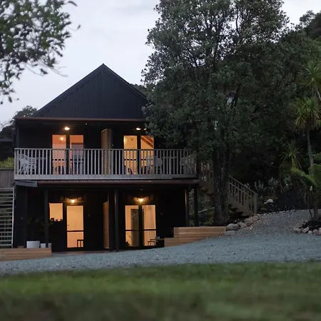 Tui & Nikau Cabins Mangawhai Exterior photo