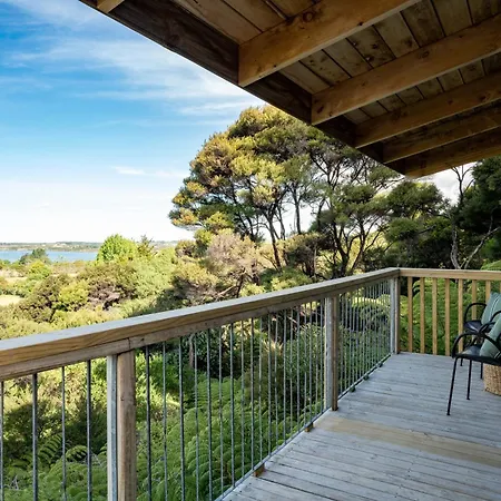 Tui & Nikau Cabins Mangawhai Room photo